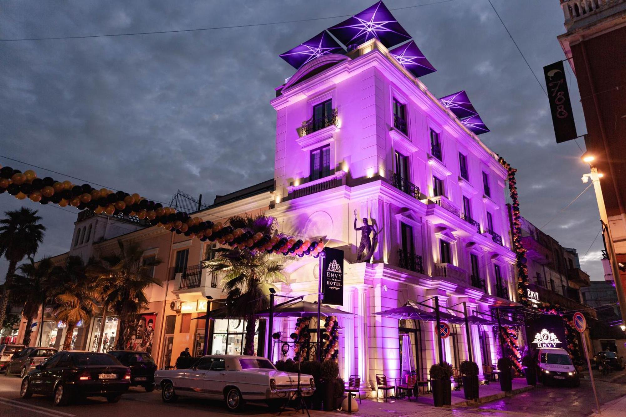 Envy Hotel Durrës Buitenkant foto