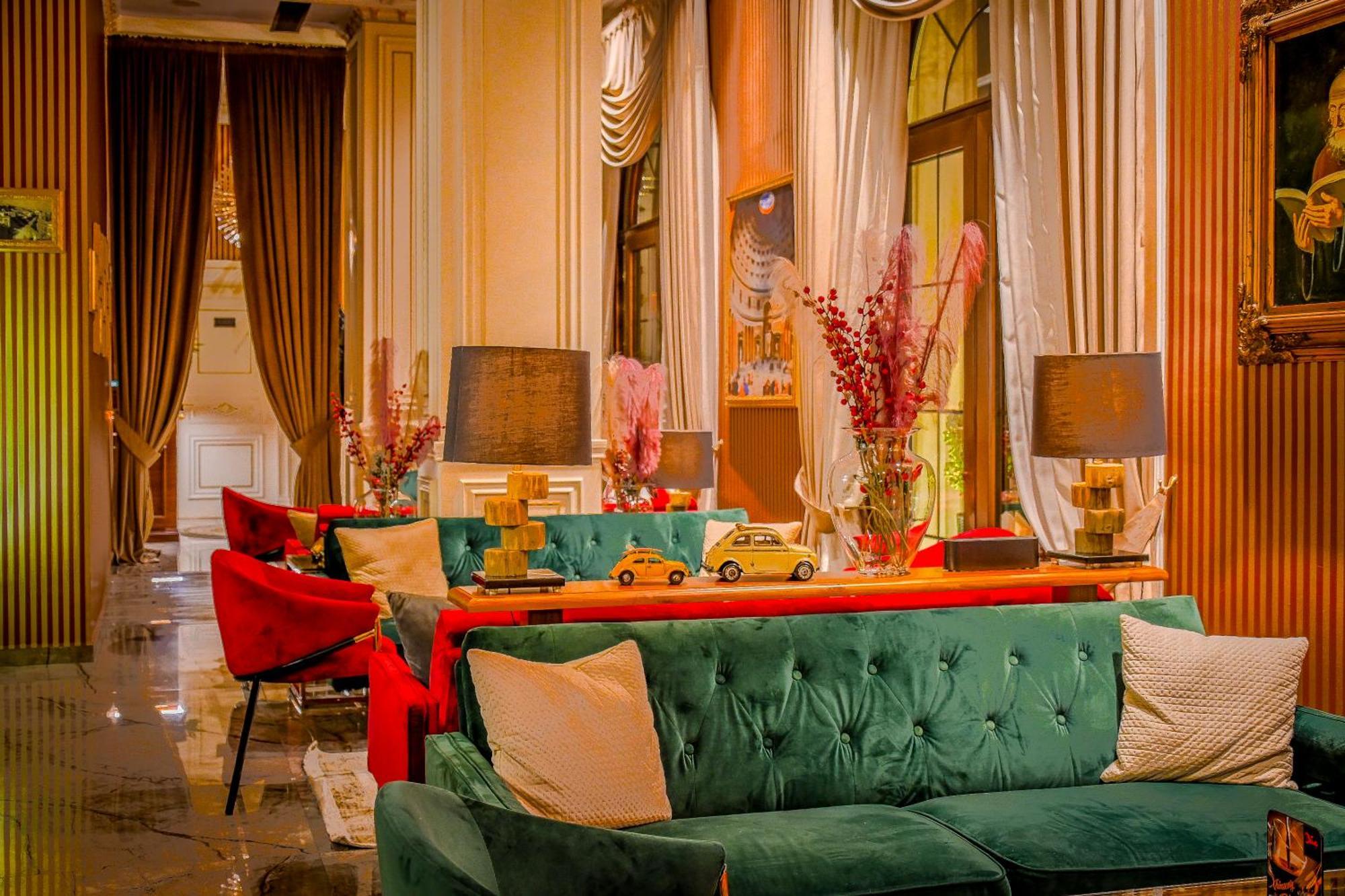 Envy Hotel Durrës Buitenkant foto